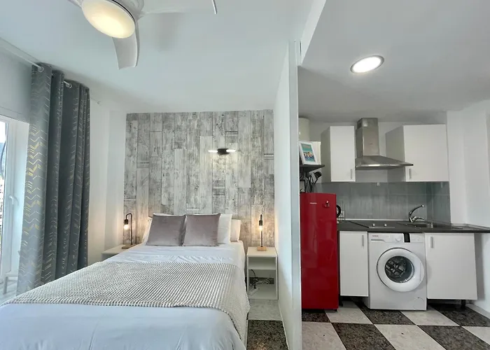 Апартаменты Lafrenchtouch - Coqueto Estudio Terraza Con Vistas Торремолинос